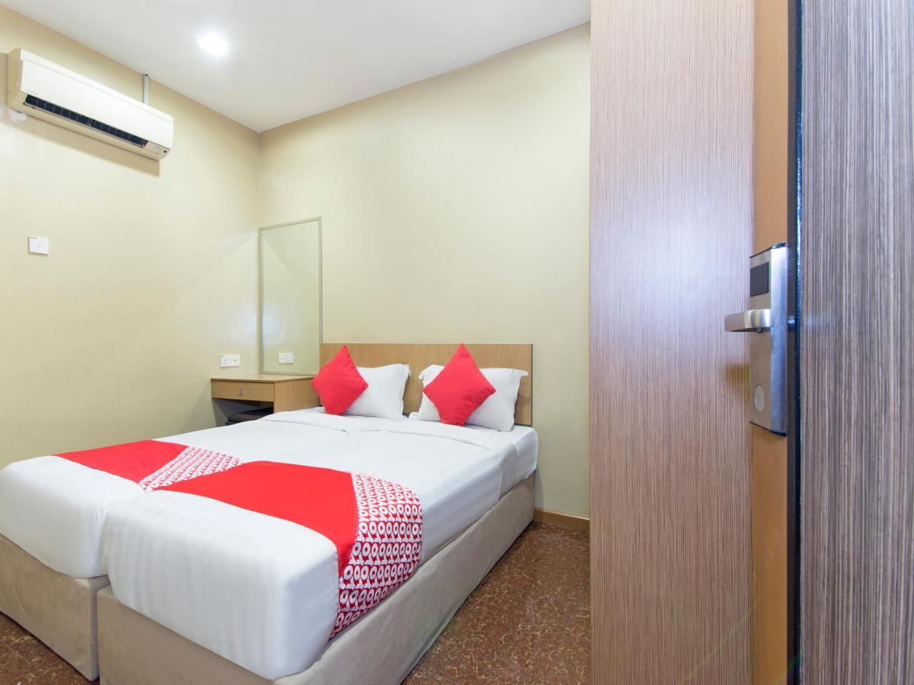 Oyo 422 Hotel Reno Kuala Lumpur Luaran gambar