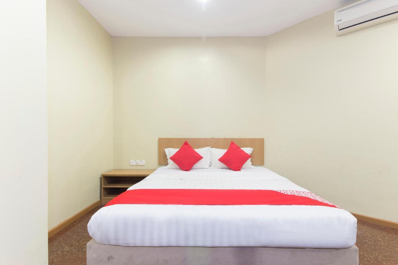 Oyo 422 Hotel Reno Kuala Lumpur Luaran gambar