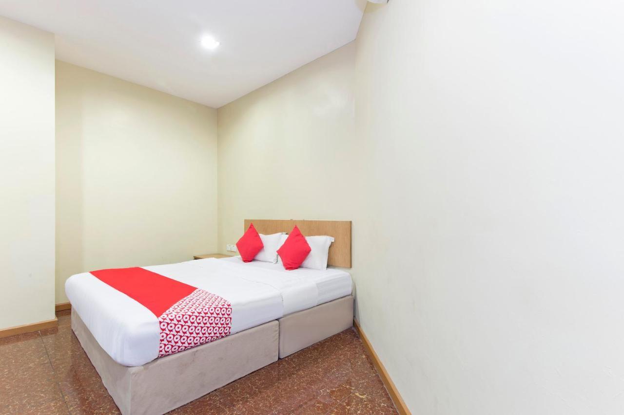 Oyo 422 Hotel Reno Kuala Lumpur Luaran gambar