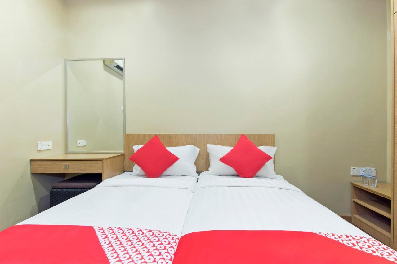 Oyo 422 Hotel Reno Kuala Lumpur Luaran gambar