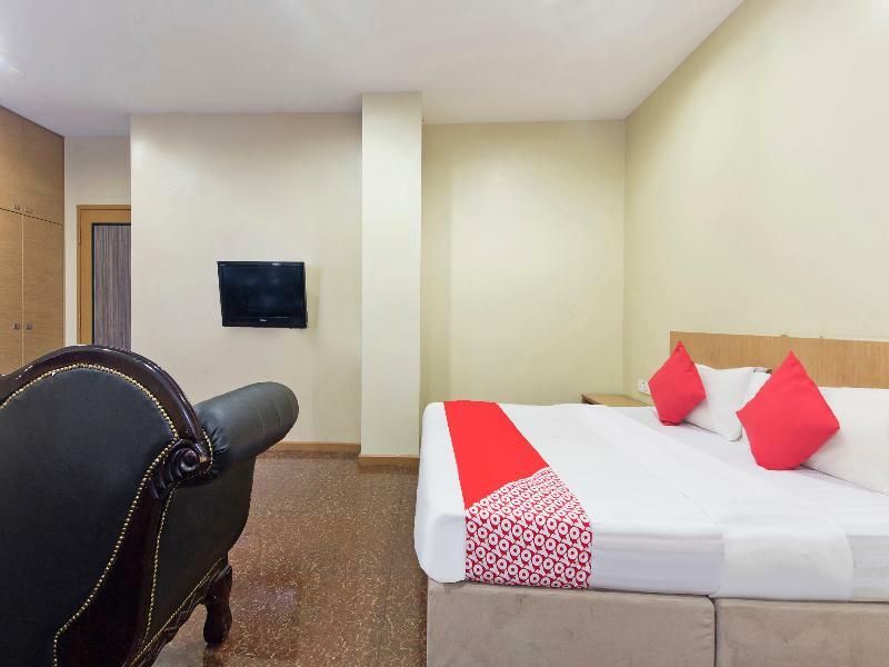 Oyo 422 Hotel Reno Kuala Lumpur Luaran gambar
