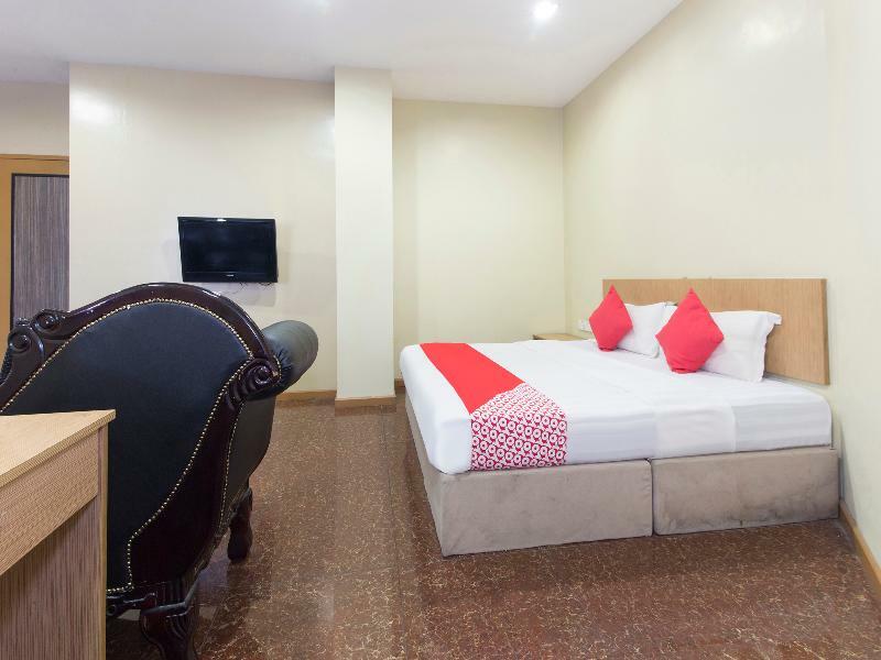 Oyo 422 Hotel Reno Kuala Lumpur Luaran gambar