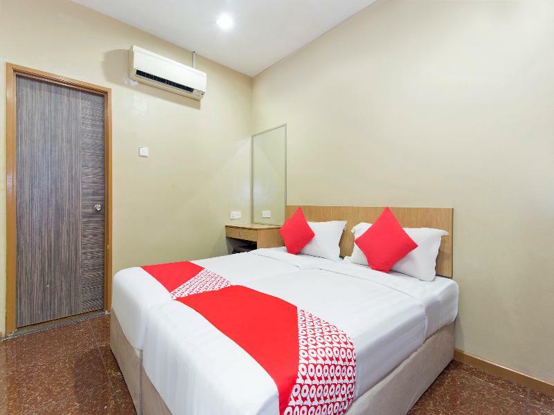 Oyo 422 Hotel Reno Kuala Lumpur Luaran gambar